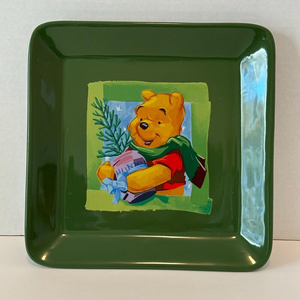 Disney Winnie the Pooh 10.5" Green Christmas Serving Plate Cookie Platter
